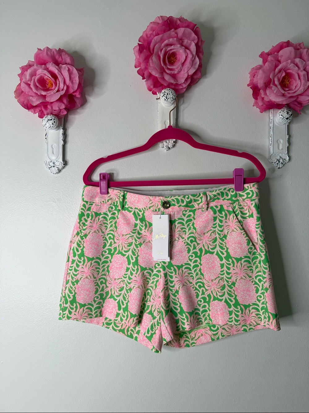 Lilly Pulitzer Callahan Knit Shorts, Fauna Green Party Like A Pineapple, 8. - Picture 7 of 12